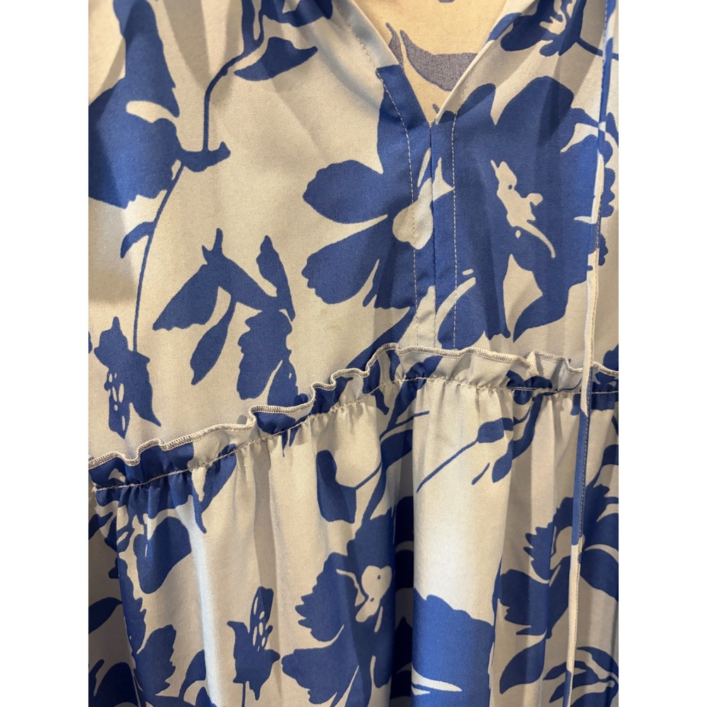 Umgee Floral Tiered Ruffle Sleeveless Blouse Blue XL Smocked V-Neck Top - Picture 4 of 7